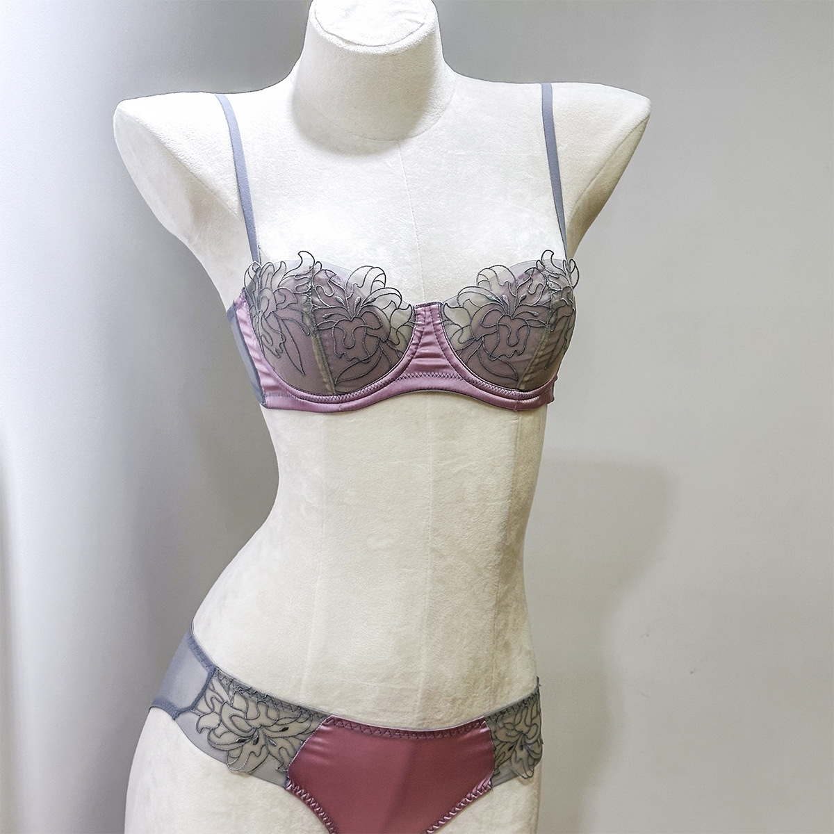 Conjunto de Lingerie Purcoral  - Demi Bra Balconette avaliação e preço